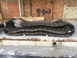 9248705: Гусеница в сборе с башмаками TG 600 мм